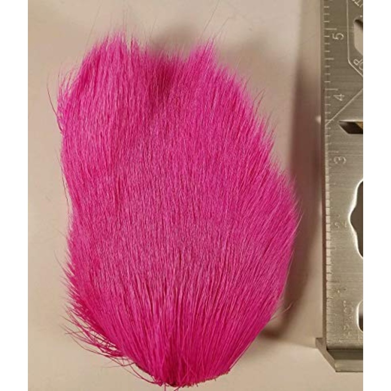 Hareline Dubbin Dyed Over White Deer Belly Hair Hot Pink